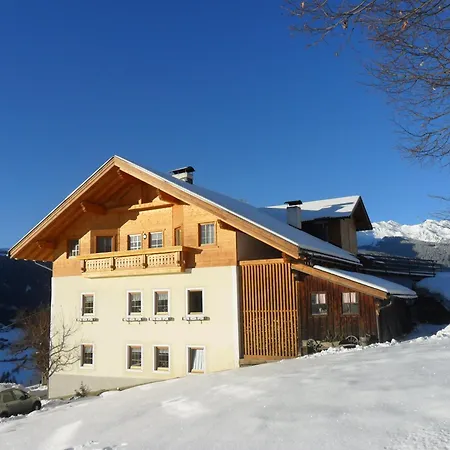 Aparthotel Maurerhof Telves 3*
