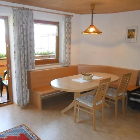 Maurerhof Telves Aparthotel